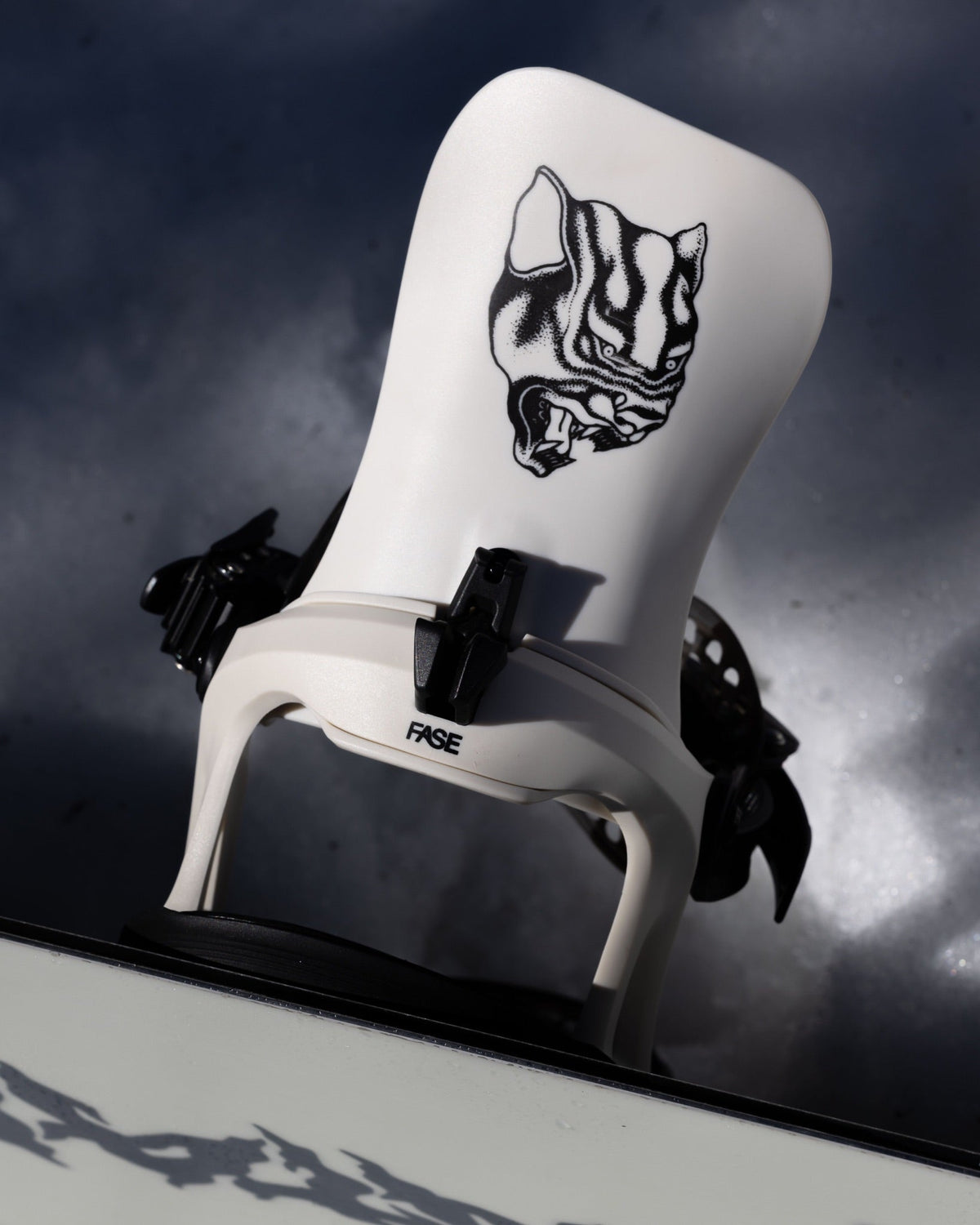Bataleon Ghost Fase Bone White 26/27