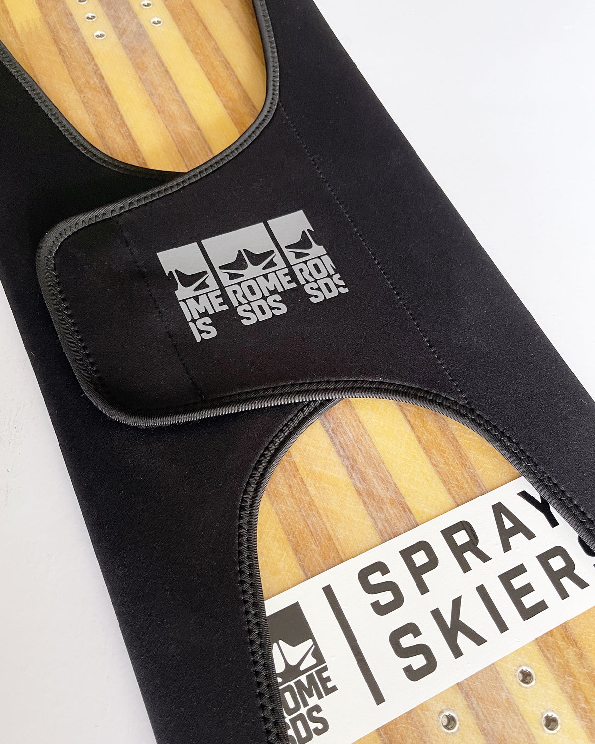 Rome Gripper Black 26/27